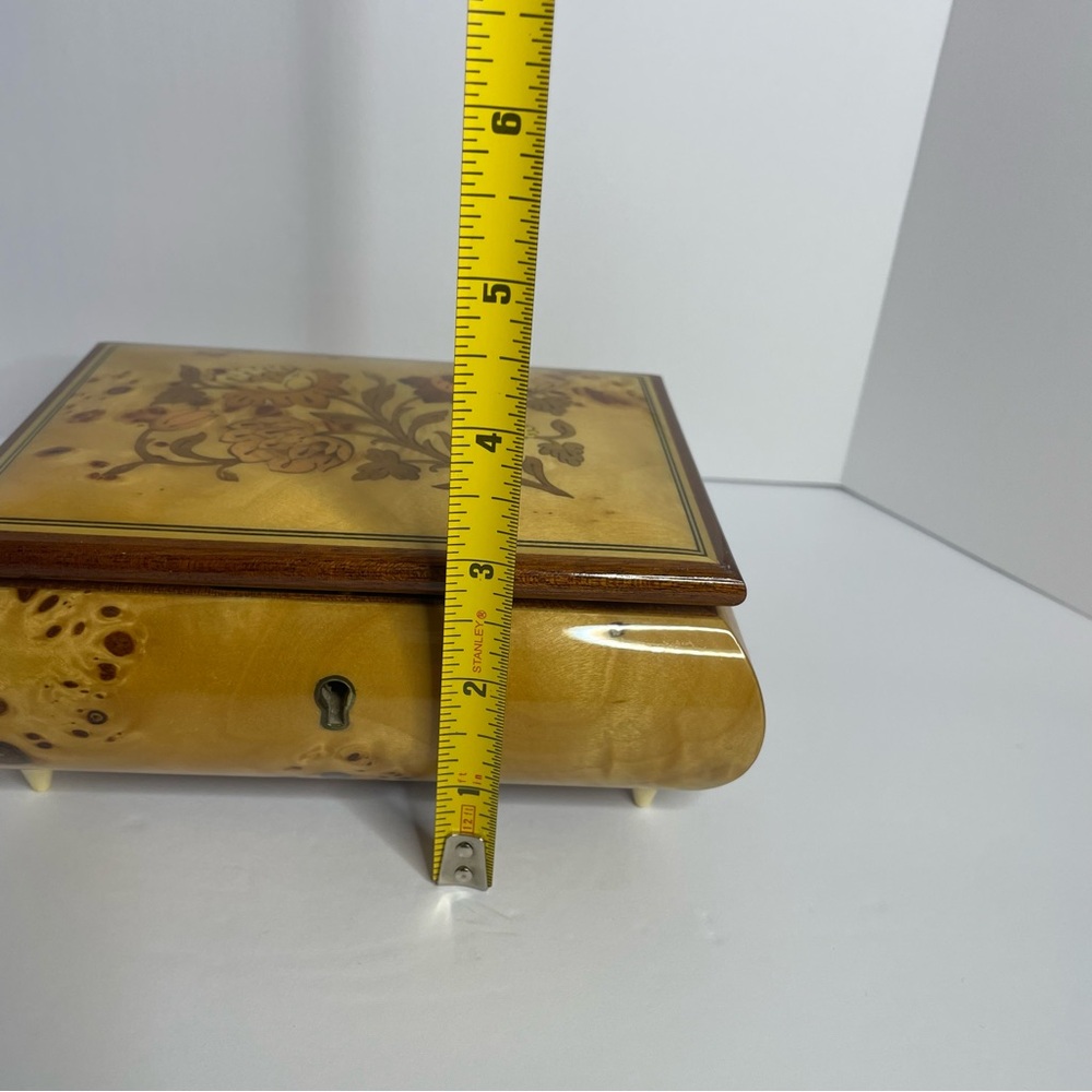 Reuge Wooden Jewelry Music Box with Cream Accents - Picture 10 of 13
